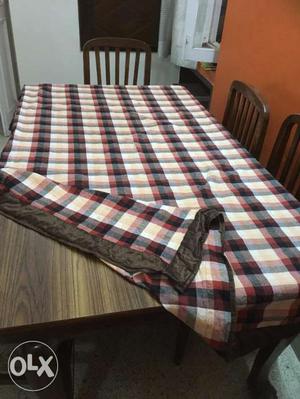 Rectangle table cloth (104x52)