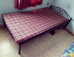 Single Bed With Mattress In Excellent Condition