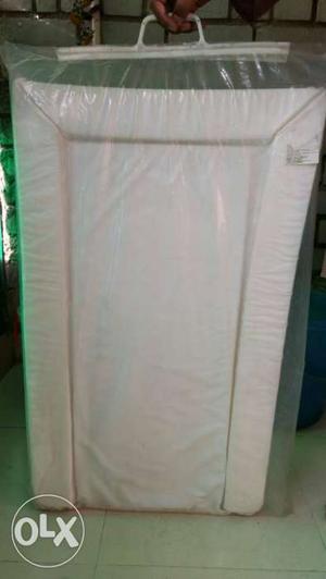 Sleeping bag new not used price negotiable