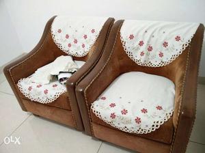 Sofa set with 5 seats. Great condition.