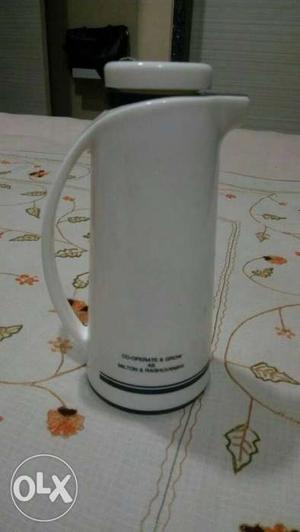 White Milton hot n cold water pitcher