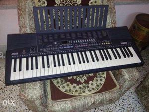 Yamaha Keyboard / Synthesizer Psr210