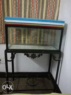 2 ft aquarium with stand and oxygen motor