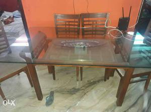 6 sitter dining table 5 yrs old in good condition