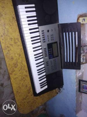 Casio ctk  IN only 3 month old its new and