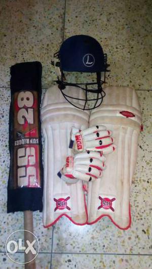 Cricket kit excellent working condition. Pads,