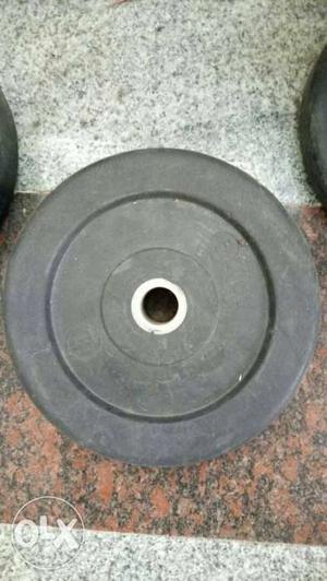 Home workout weight set with 45 kgs of rubber