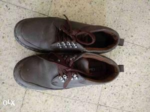 4 pair of casual shoes in good condition. Rs. 600