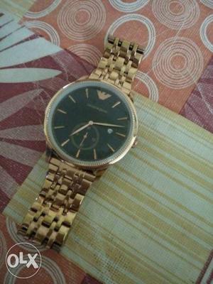 Armani watch 2nd dup in good condition 6months old