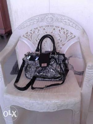 Black And Gray Floral Leather 2-way Hand Bag