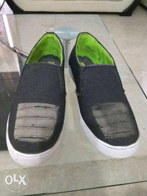 Brand new shoes very low price best price