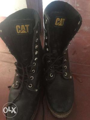 CATTER PILLER boots used one year