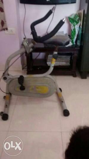 Exercise cycle for sell. contact eight eight zero