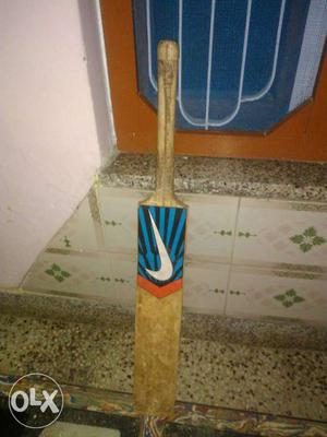 Nike cricket tennis ball bat. original bat..