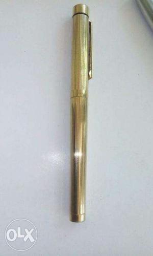 Vintage sheaffer INk pen 14ct gold nib full gold plated body