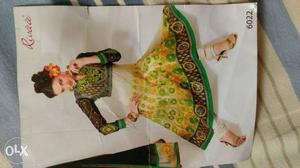 Women's Green And Yellow Floral Embellished Traditional