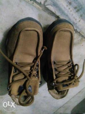 Woodland tan mountain rough shoes worn only 5-6