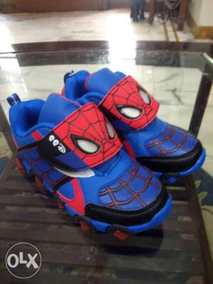 Blue-and-red Spiderman lightShoes..29 size