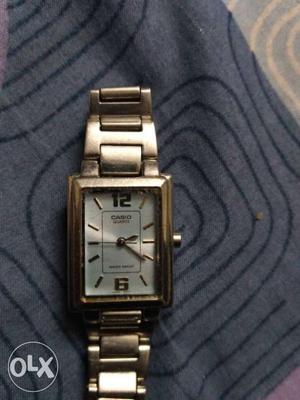 Casio women watch neat condition fully functioning