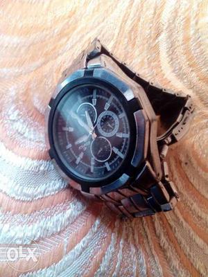 I want to sell my edifice watch I was purchase it
