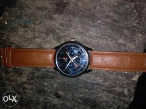 Official watch 1 month old with 1 year warranty