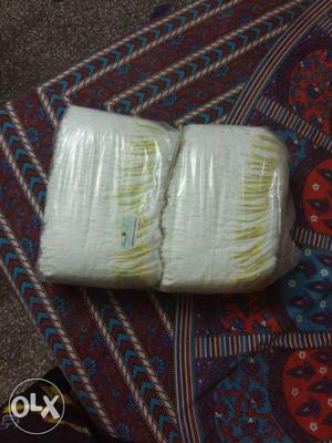 Pampers diper for new born baby.One year old.. 60