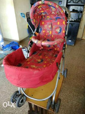 Pram for toddlers in very good condition hardly