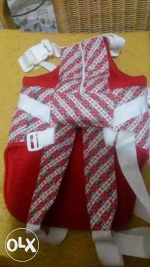 Sunbaby Red And White baby carrier