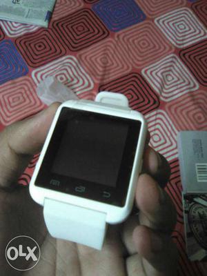 White Bluetooth Smart Watch