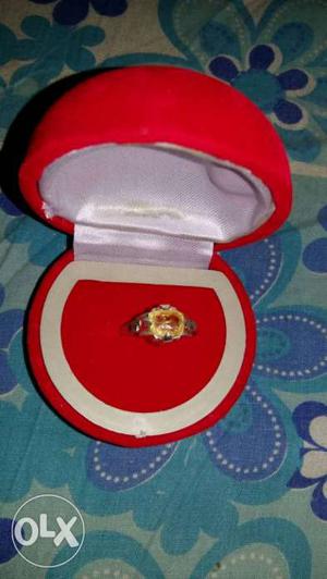 Yellow sapphire ring in pure siver for ladies