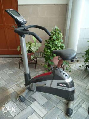 Exercise Cycle with on screen display of your