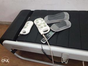 Used ceragem master v3 automatic therapy bed