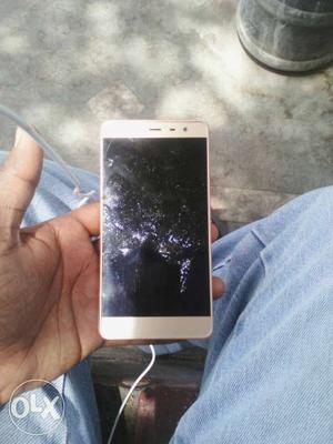 Good condition and 7 days old hai and all