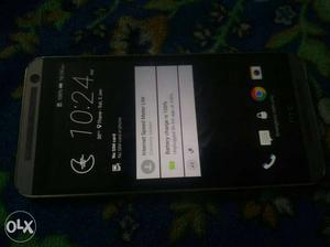 HTC One E9 Plus gold 32 gb internal 3gb ram 4g