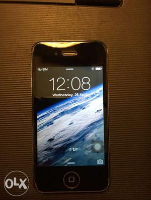 I Phone 4 8 GB in excellent condition