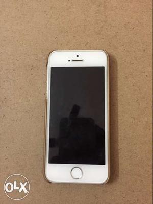 I phone 5s just 6 months used not even has one