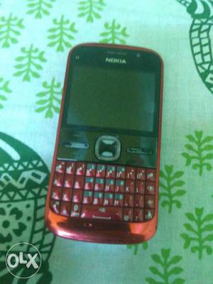 Red Nokia E5