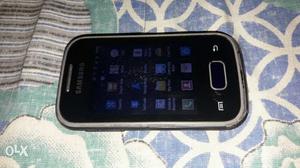 Sell Android samsung galaxy pocket dous good condition.