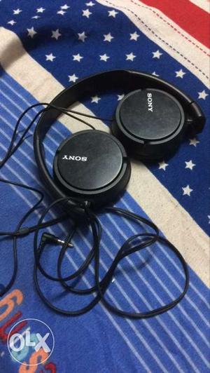 Sony headphones not used much and in working