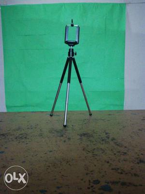 This I a tripod which is also use as selfie stick