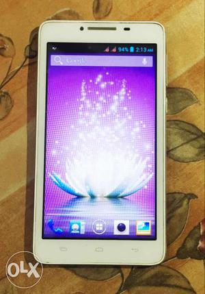 Very good condition phone. 6inch display.. dual
