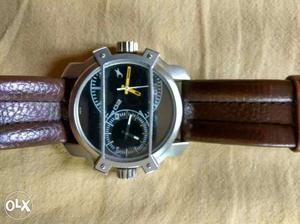 Fastrack watch brown belt dual dialogue only