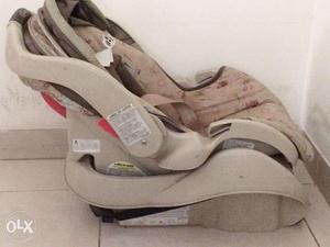 Graco's car seat for baby upto 2 yrs of age, brown colour