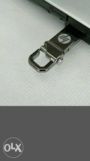 HP 128GB Pen drive any one want please call or message in