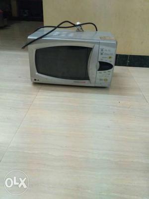 Lg Brand Oven. Good Working Condition