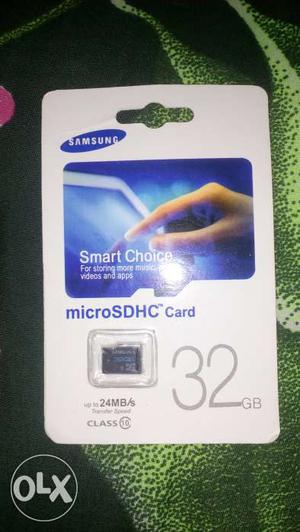 Micro SD card (Samsung, 32 GB), negotiable