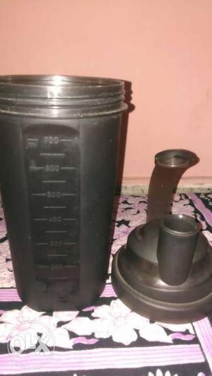 My protein shaker for gym exercise 700 ml black.