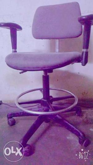 Perfect condition revolving chair