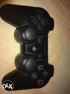 Ps3 good working condition one good controller