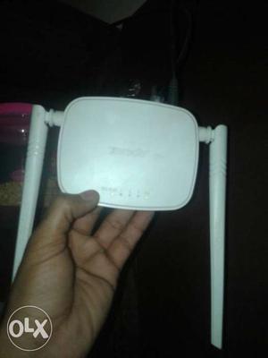 Tenda 300 mbps wireless home router